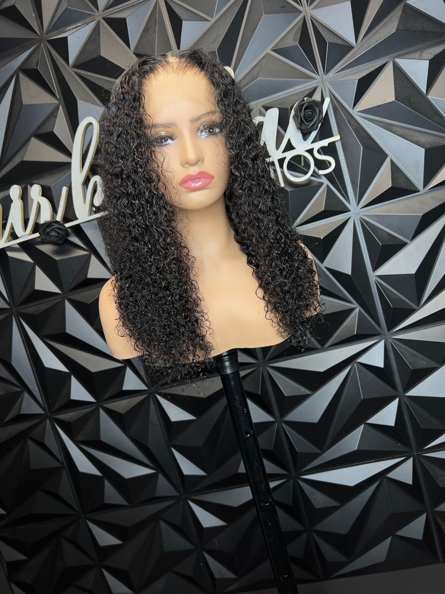 16” Pineapple Curly