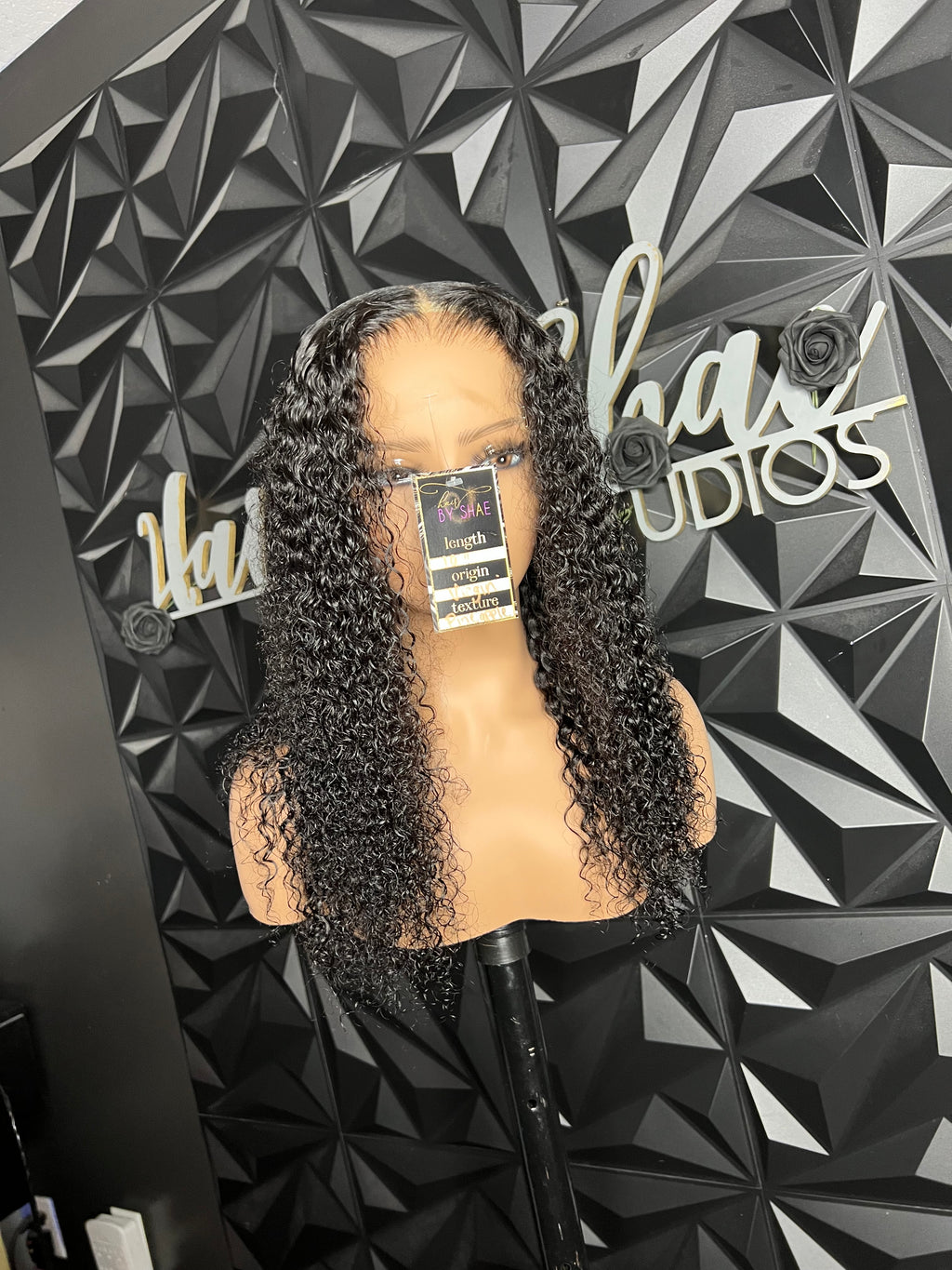 16” Pineapple Curly