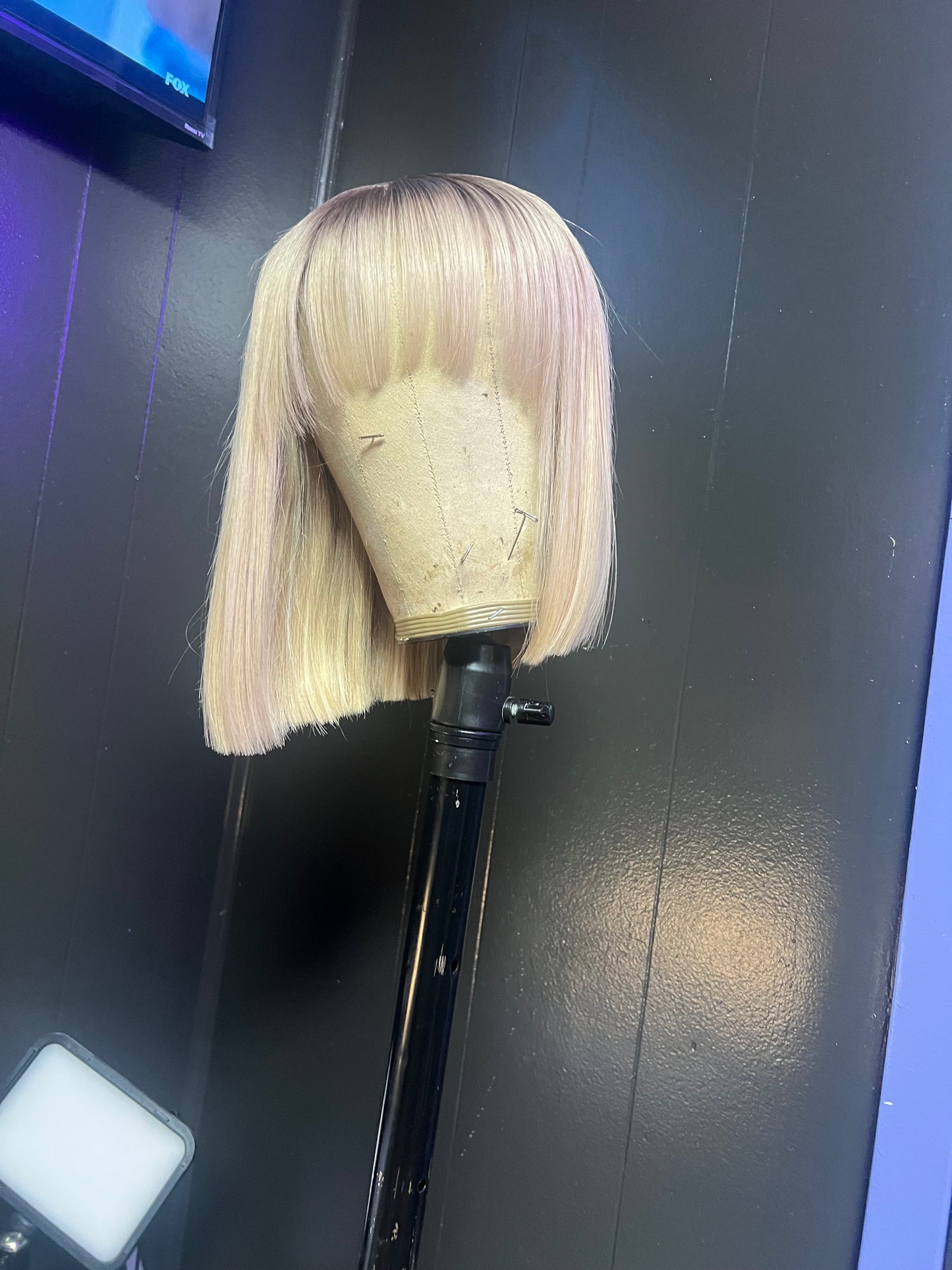 Chinese bang ash blonde Clut cut