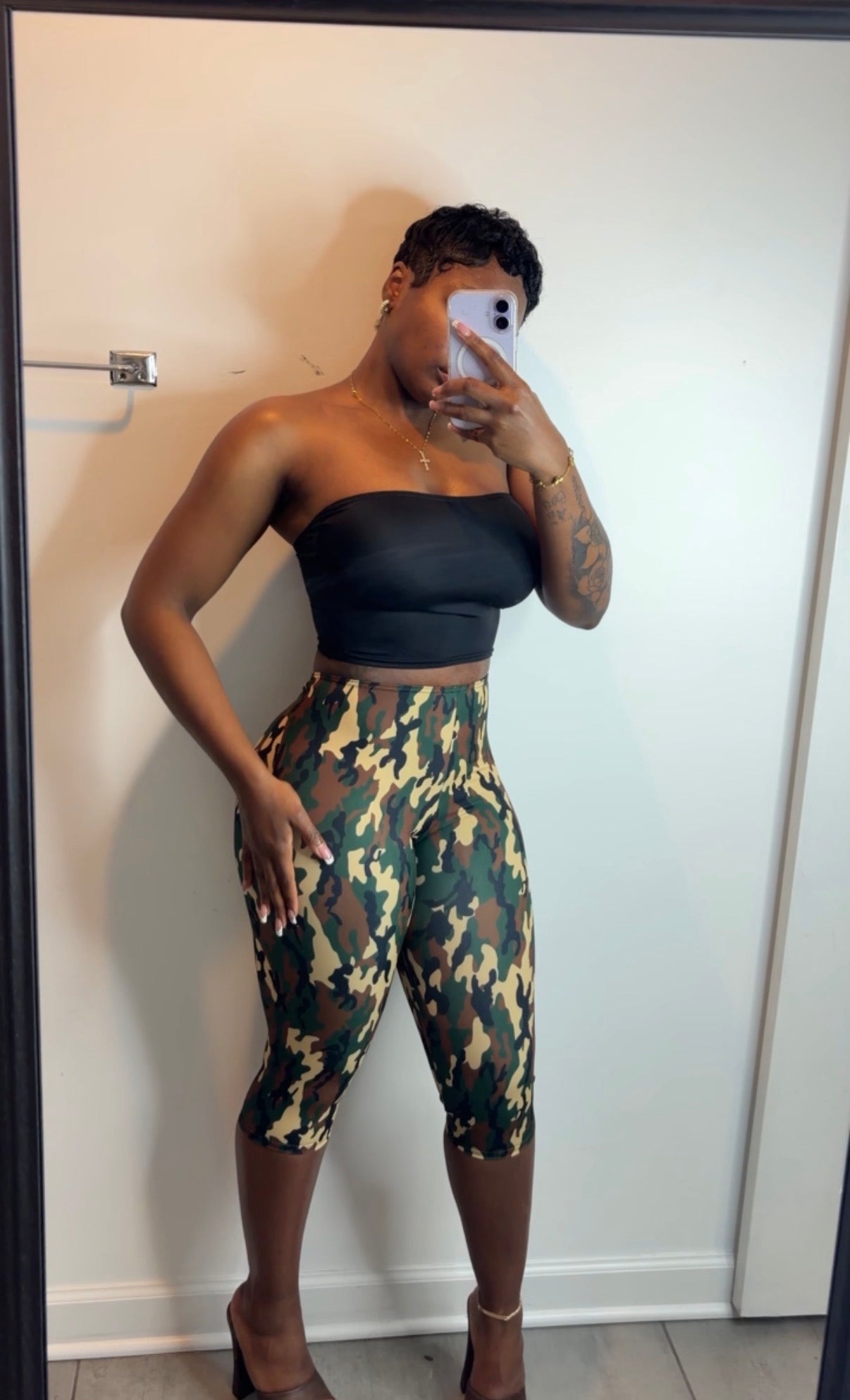 Hot Girl capri set